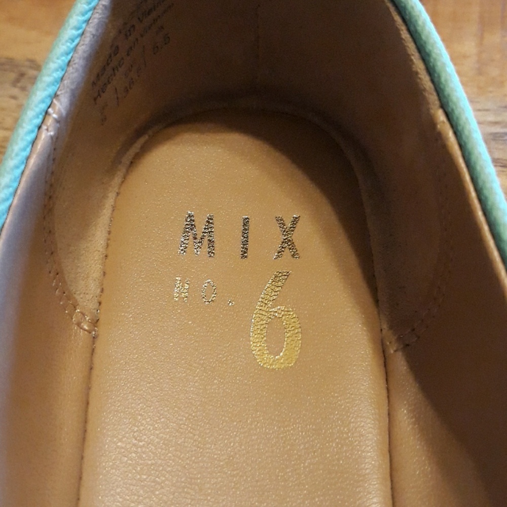 Mix No. 6 flats - Picture 3 of 5